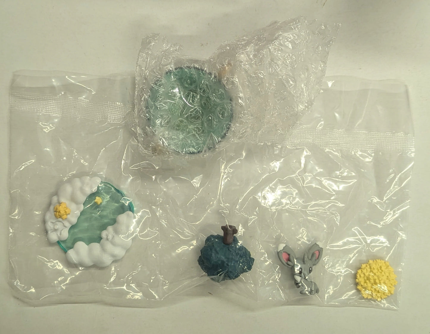 Re-Ment STARRIUM SERIES Dreaming Moonlit Night Star Walk Pokemon Chillarmy 2