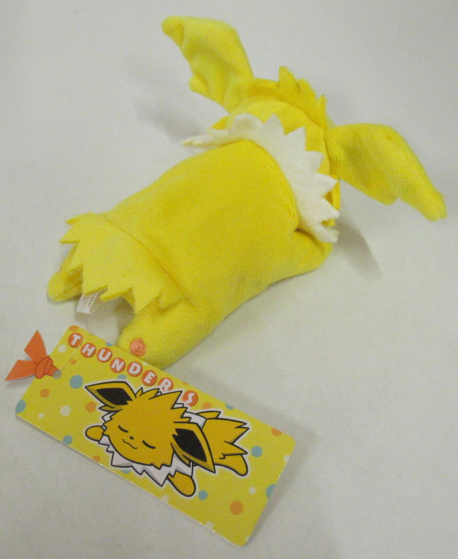 Peluche Pokemon Center Kuttari Nuigurumi (peluche): Jolteon, Sleeping Ver.