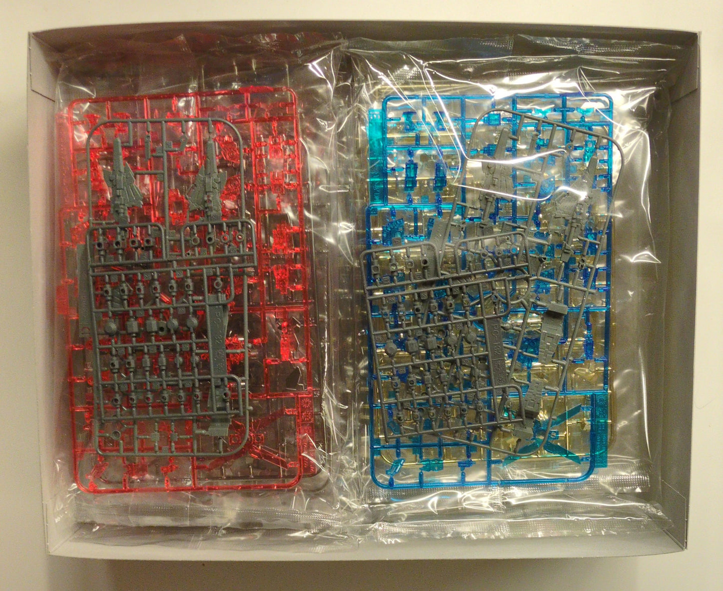 RFTERM0TOKEN HG 1/144 RFTERM1TOKEN Base Limited Mobile Suit RFTERM2TOKEN Unicorn Phenex(Destroy Mode) GOLD & SILVER COATING SET