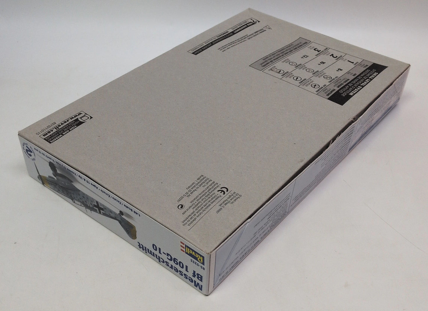 Revell 1/48 Messerschmitt Bf 109G-10 5253