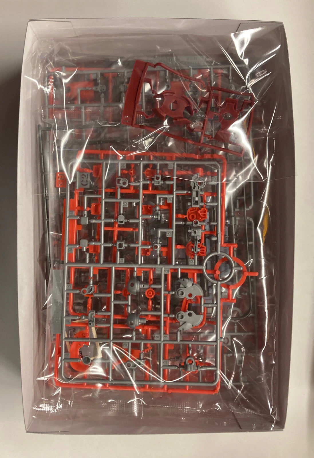 Bandai HGUC Real Type Zaku da utilizzare con Char 1/144