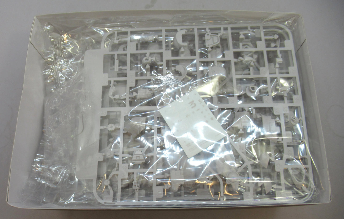 Kaiyodo ARTPLA SCULPTURE WORKS Ingram Reactive Armor Unit 3