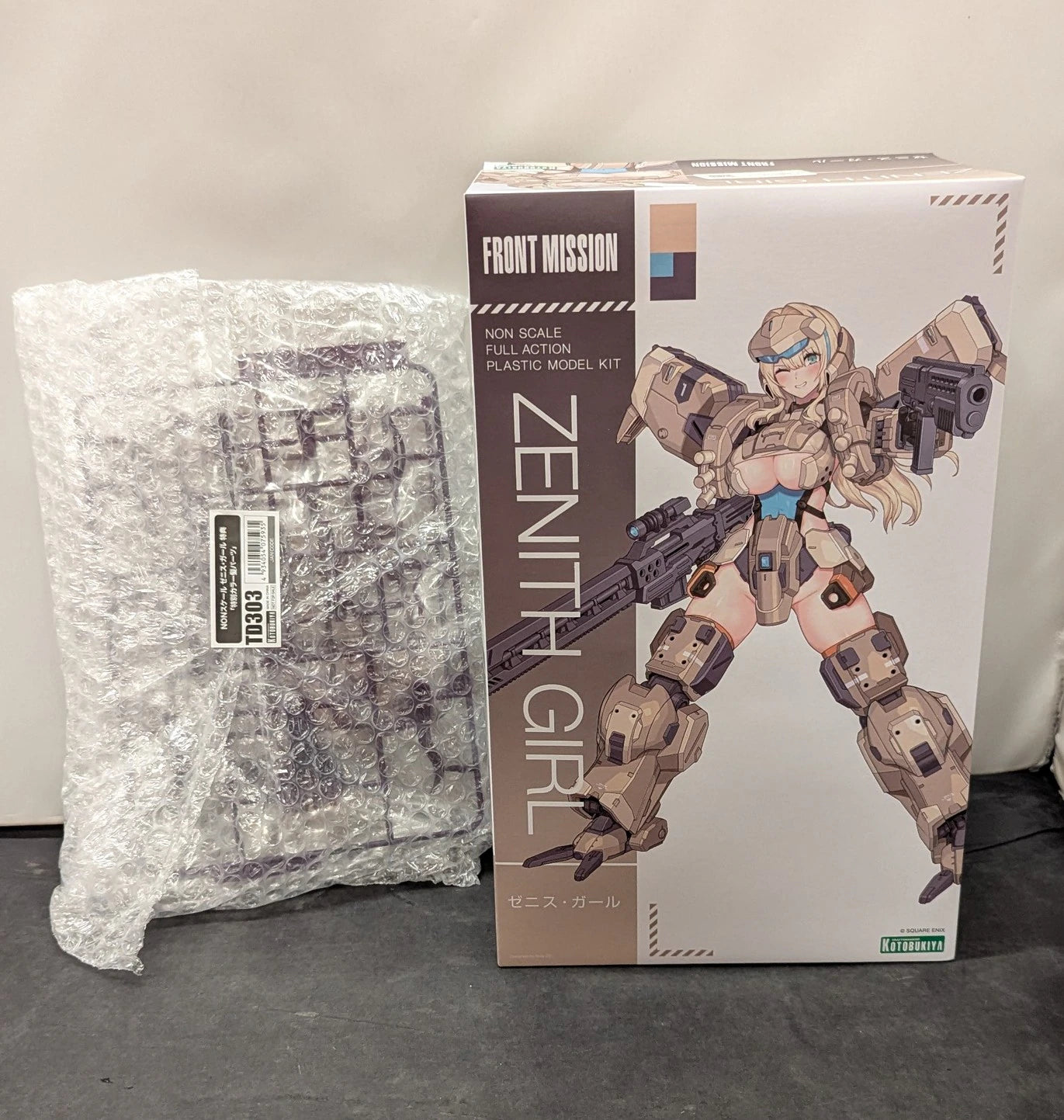 Kotobukiya Zenith Girl With Bonus