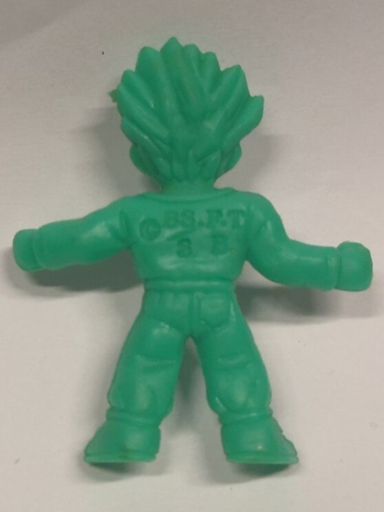 Bandai Dragon Ball Z Super-Saiyan Trunks Spécial 290 Super-Saiyan Trunks L Vert