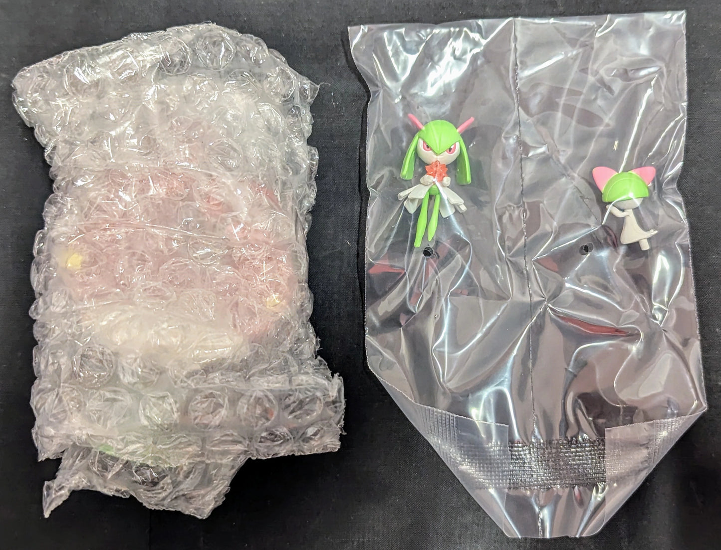 Re-Ment STARRIUM SERIES Dreaming Moonlit Night Star Walk RFTERM0TOKEN Kirlia & Ralts 6