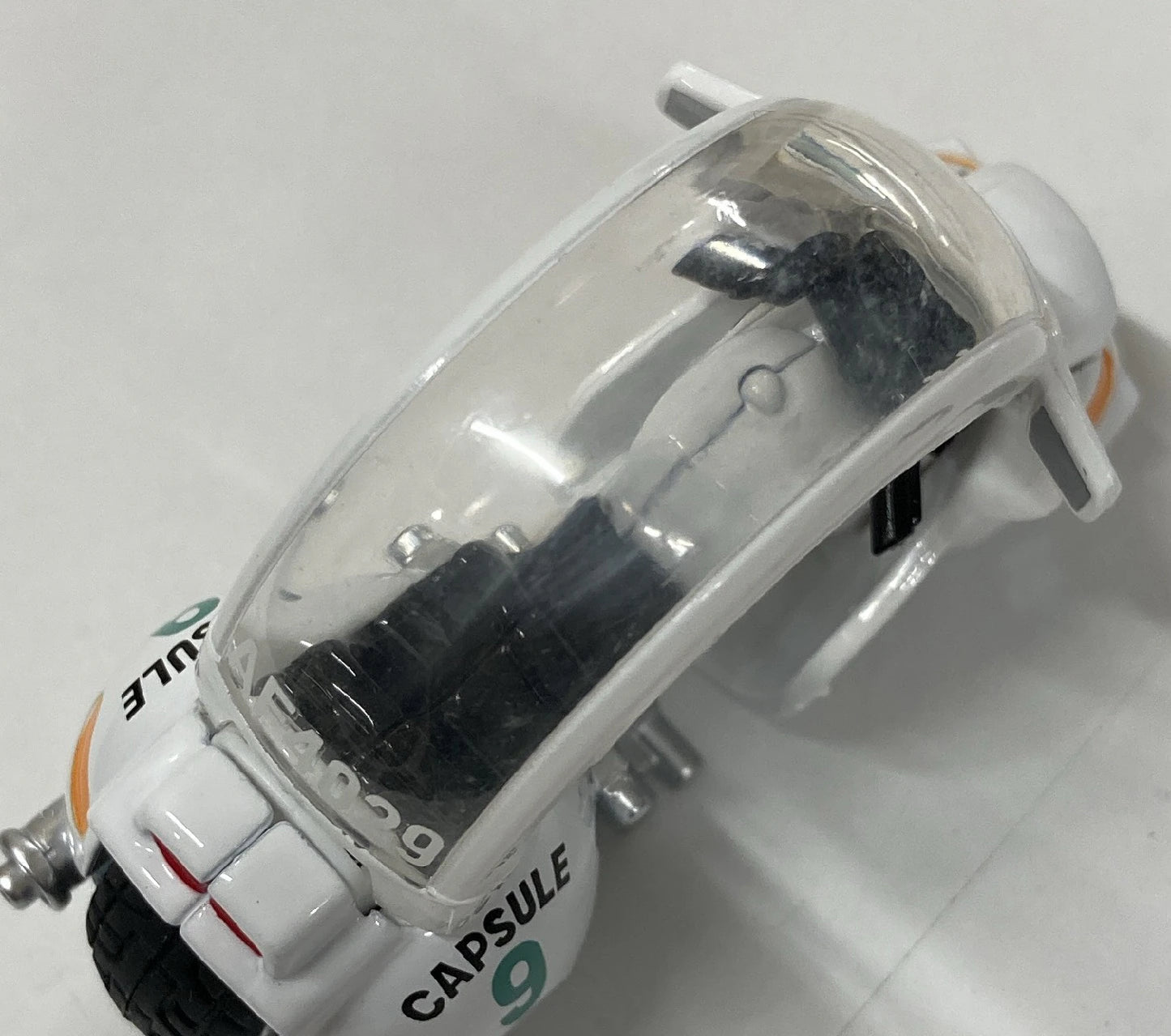 Takara Tomy Dream Tomica Tomica × Dragon Ball Bulma Capsule No.9 bike