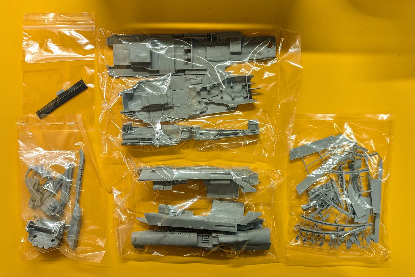 bisvan 1/1000 scale Chikyuu Boueigun Combat Aircraft Carrier Hyuga modification kit