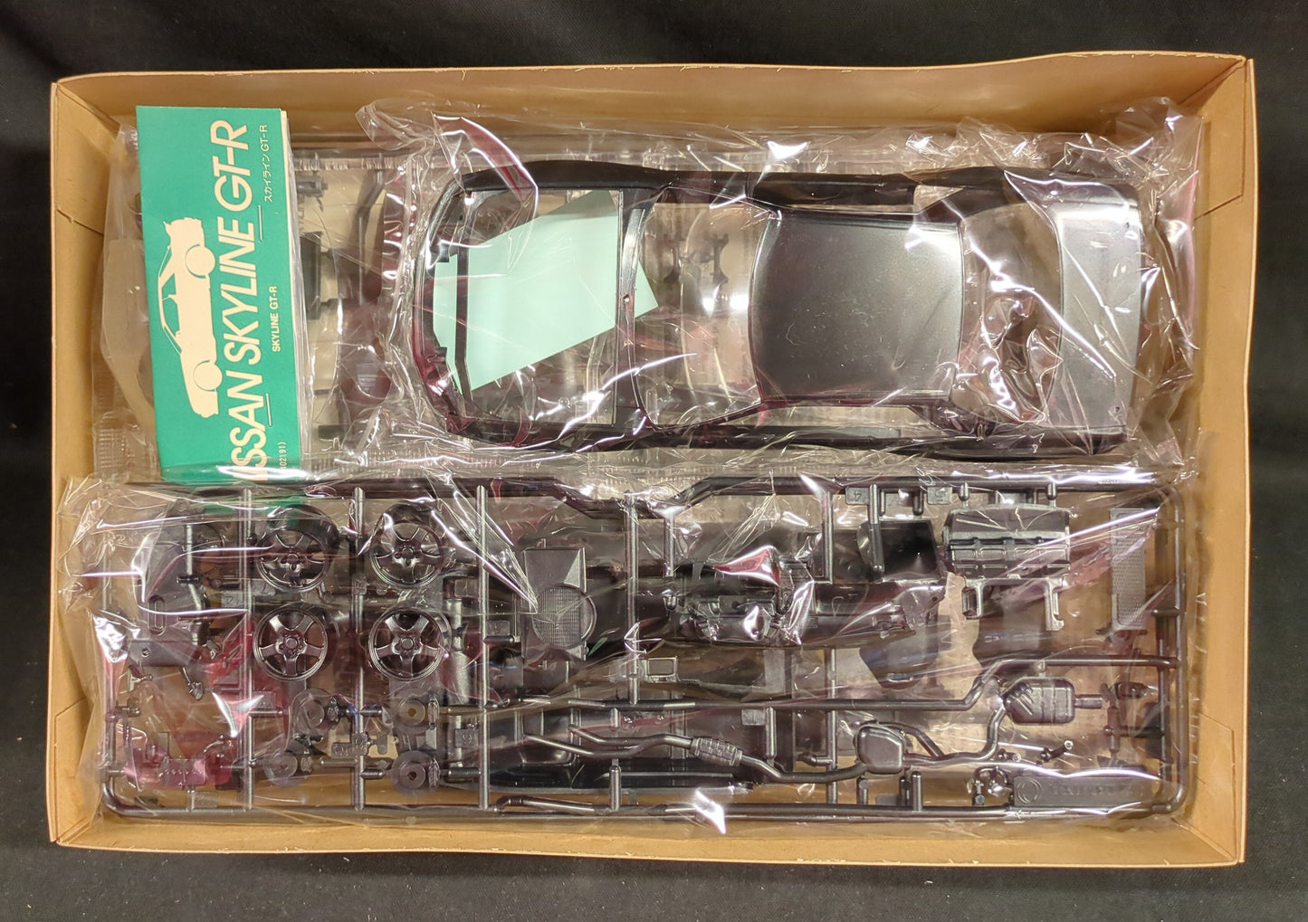 Tamiya 1/24 Sports Car series No.90 Full Display Model Nissan Skyline GT-R (R32) 24090