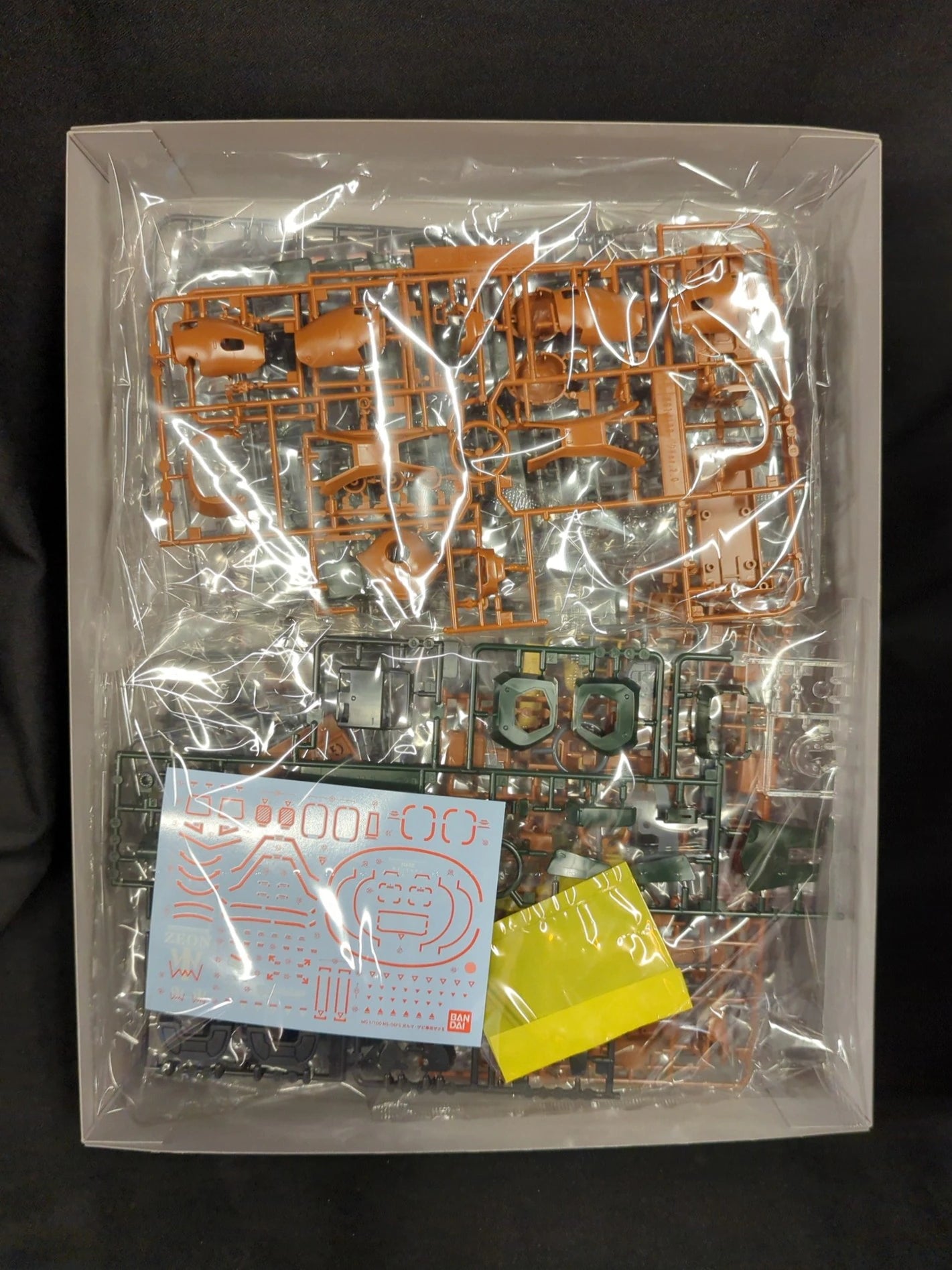 BANDAI SPIRITS MG 1/100 Bandai Namco Garma Zabi Zaku II