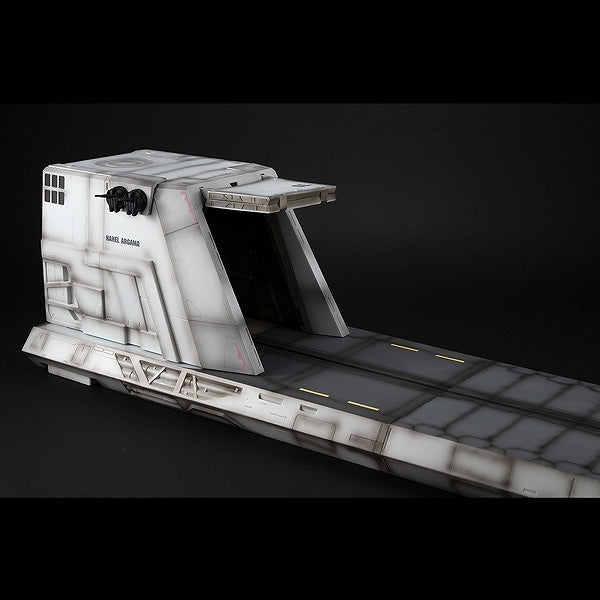 Realistic Model Series Mobile Suit Gundam UC 1/144 HG Nahel Argama Catapult Deck (UC ver.)