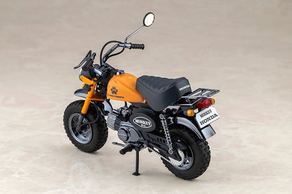 Megami Device PUNI☆MOFU Racing Toe with Honda Z50J-1 Monkey