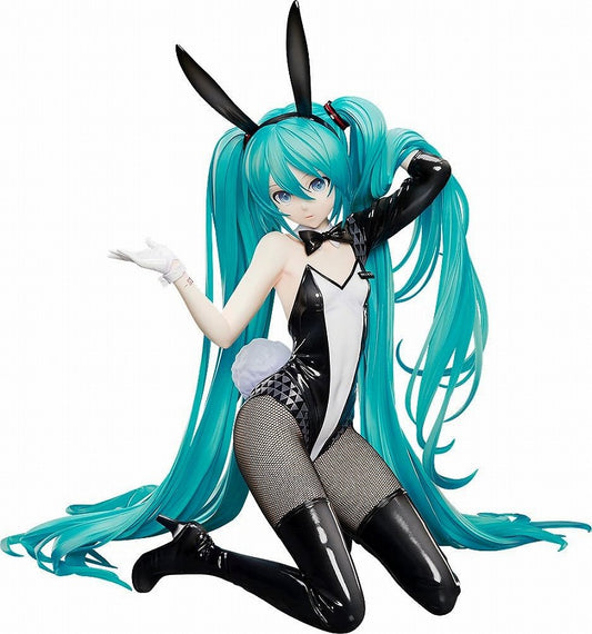 Character Vocal Series 01 Hatsune Miku Bunny Ver. / Art by Mitsume YYB