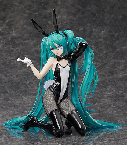 Character Vocal Series 01 Hatsune Miku Bunny Ver. / Art by Mitsume YYB