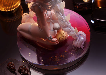 Azur Lane Le Marin Lapine who likes to take a nap