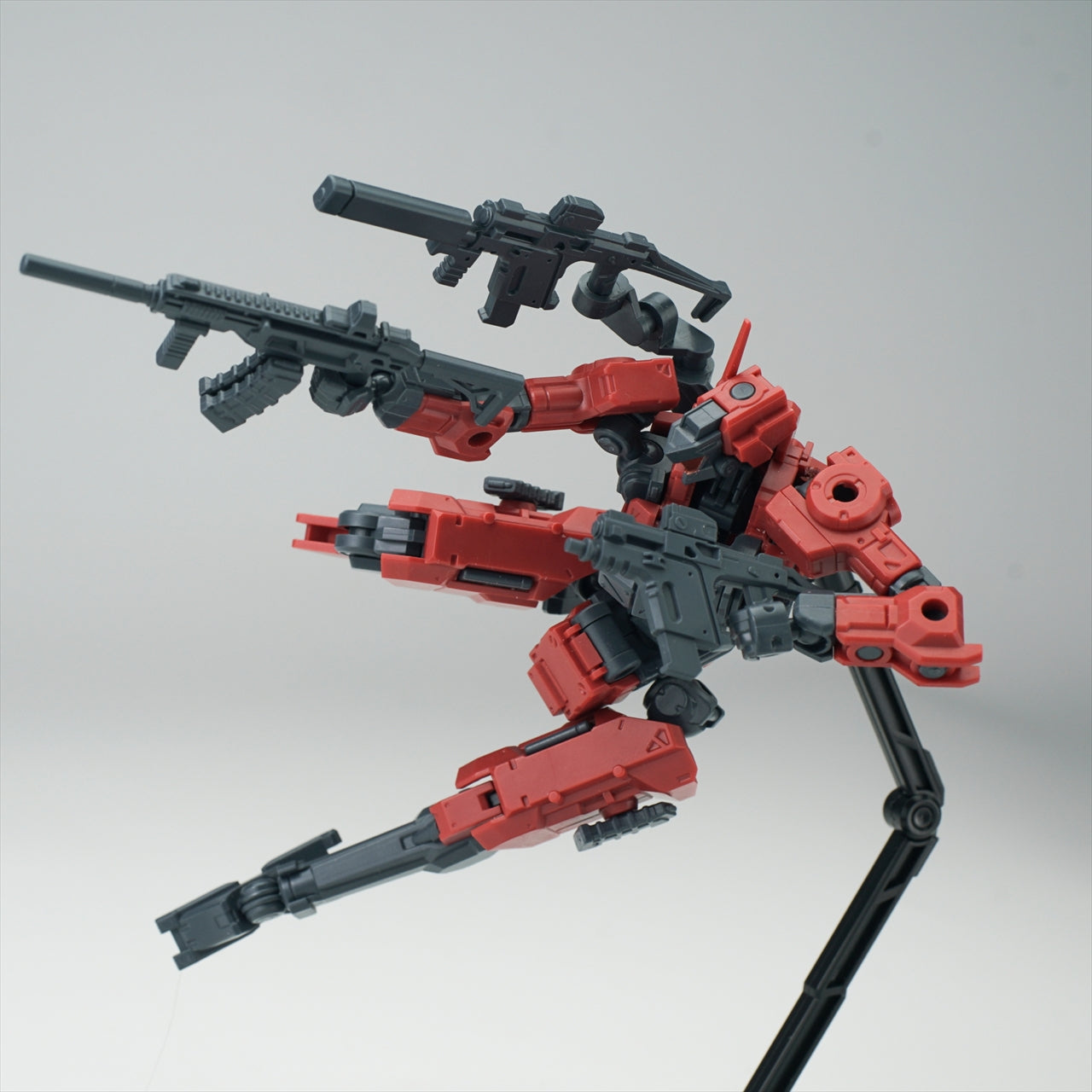 3 min project series FENRIR 1/18 scale Model Kit (red)