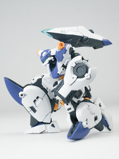 ULTRA ACTION TROOPER series Franz-α 1/144 scale Model Kit (white x blue)
