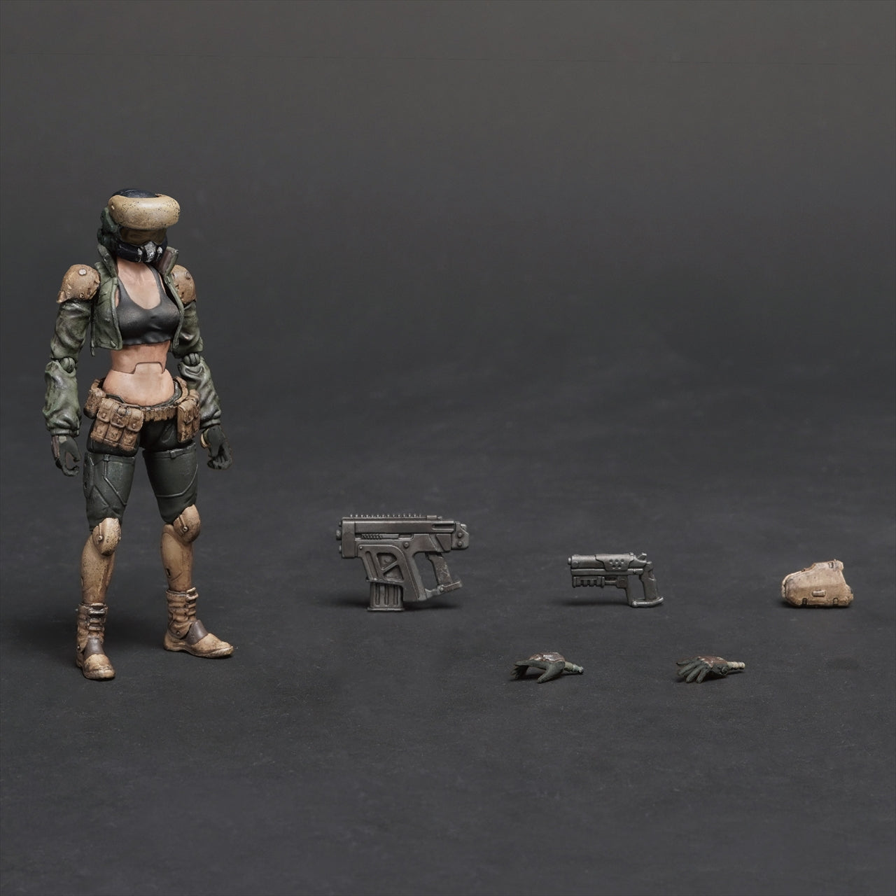 Acid Rain 1/18 Scale FAV-A148 Eos Hussar