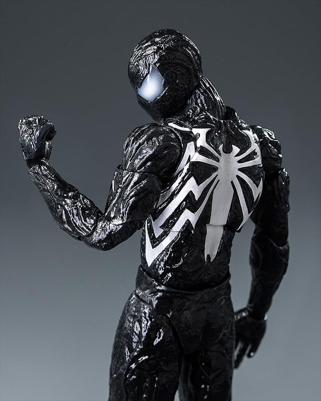 DLX Spider-Man Symbiote Suit (Peter Parker) Regular Edition