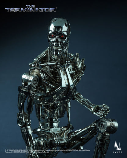 INART "Terminator" T-800 Endoskeleton 1/6 scale collectible figure