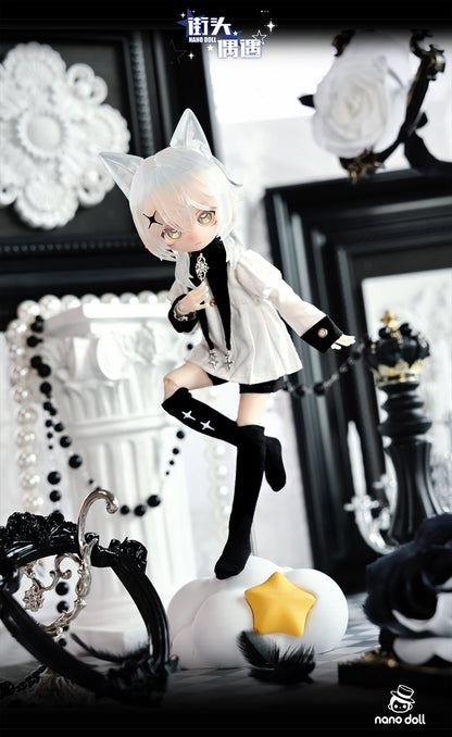 Street Corner Encounter Series Doll Special Design Cat/Upside Down Steps