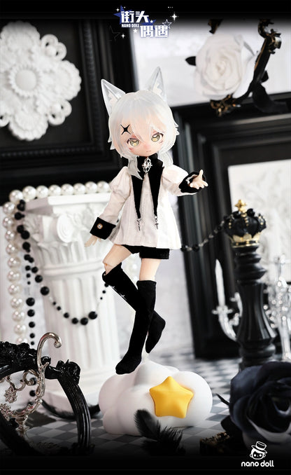 Street Corner Encounter Series Doll Special Design Cat/Upside Down Steps