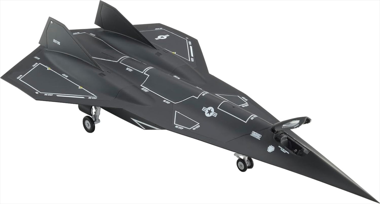 Top Gun Maverick 1/72 Scale Dark Star Model Kit