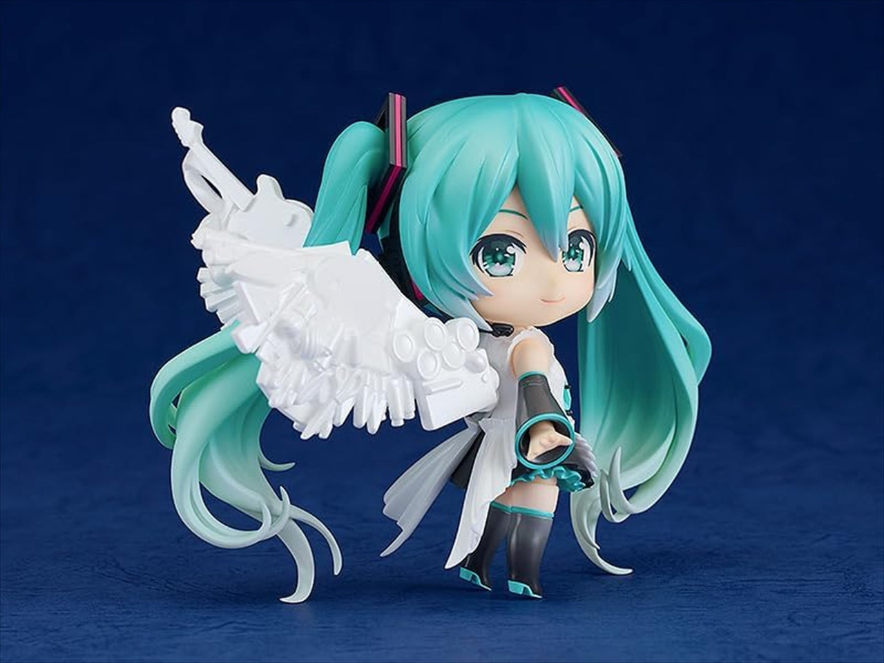 Nendoroid Character Vocal Series 01 Hatsune Miku Hatsune Miku Joyeux 16e anniversaire Ver.