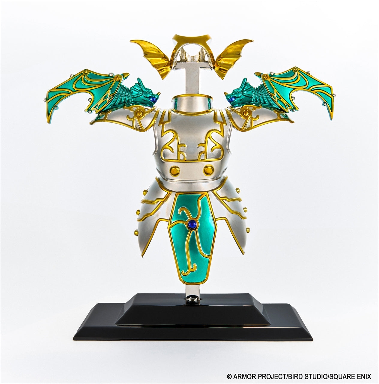 Dragon Quest Metallic Items Gallery Spezielle Himmelsrüstung und Himmelshelm