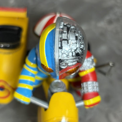 EX triciclo Android Kikaider tipo B
