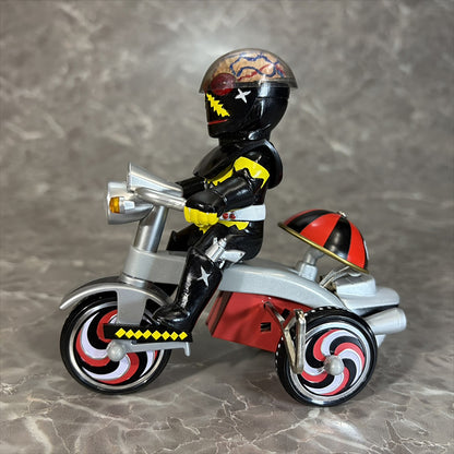 EX Dreirad Android Hakaider B-Typ