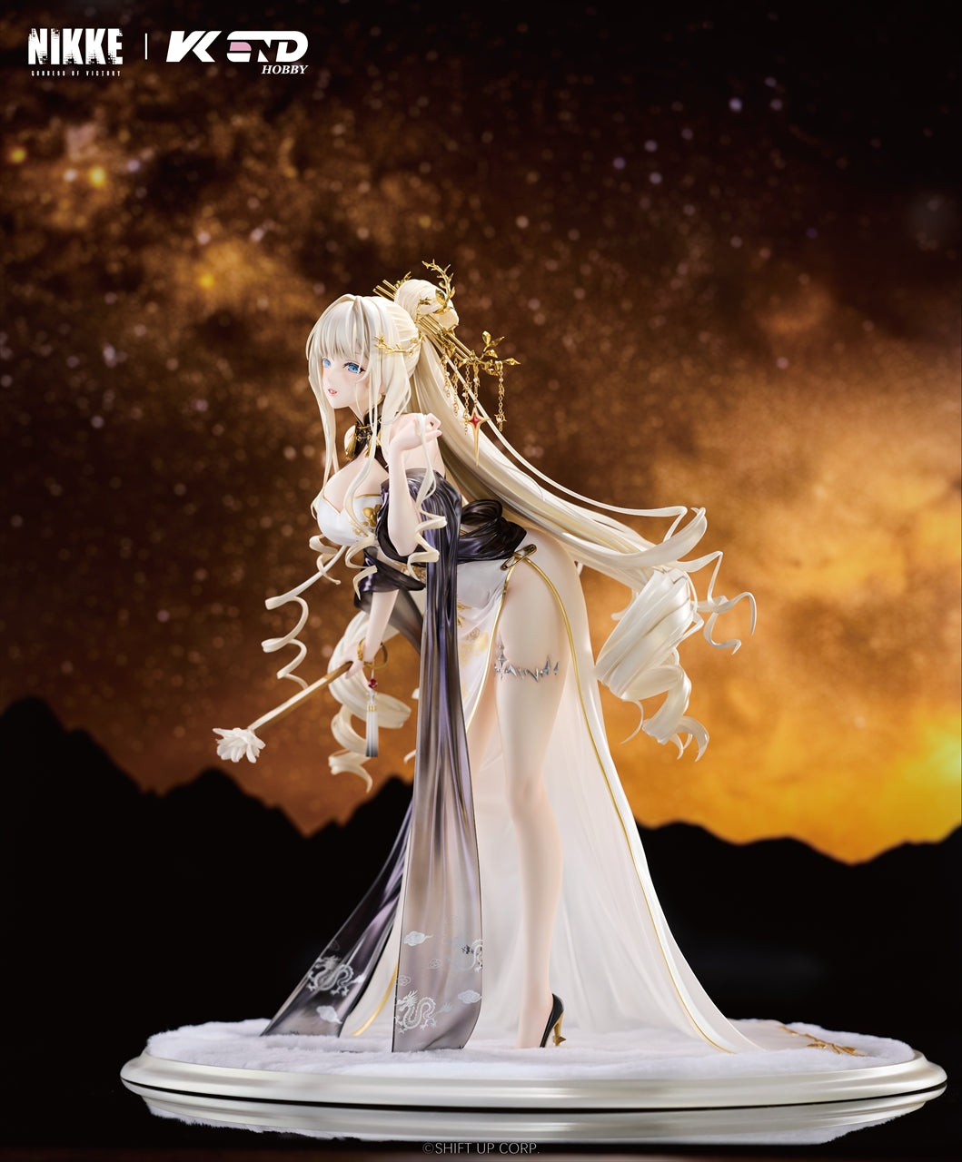 Déesse de la victoire : NIKKE Couronne : Fleur glorieuse 1/4 Figurine terminée