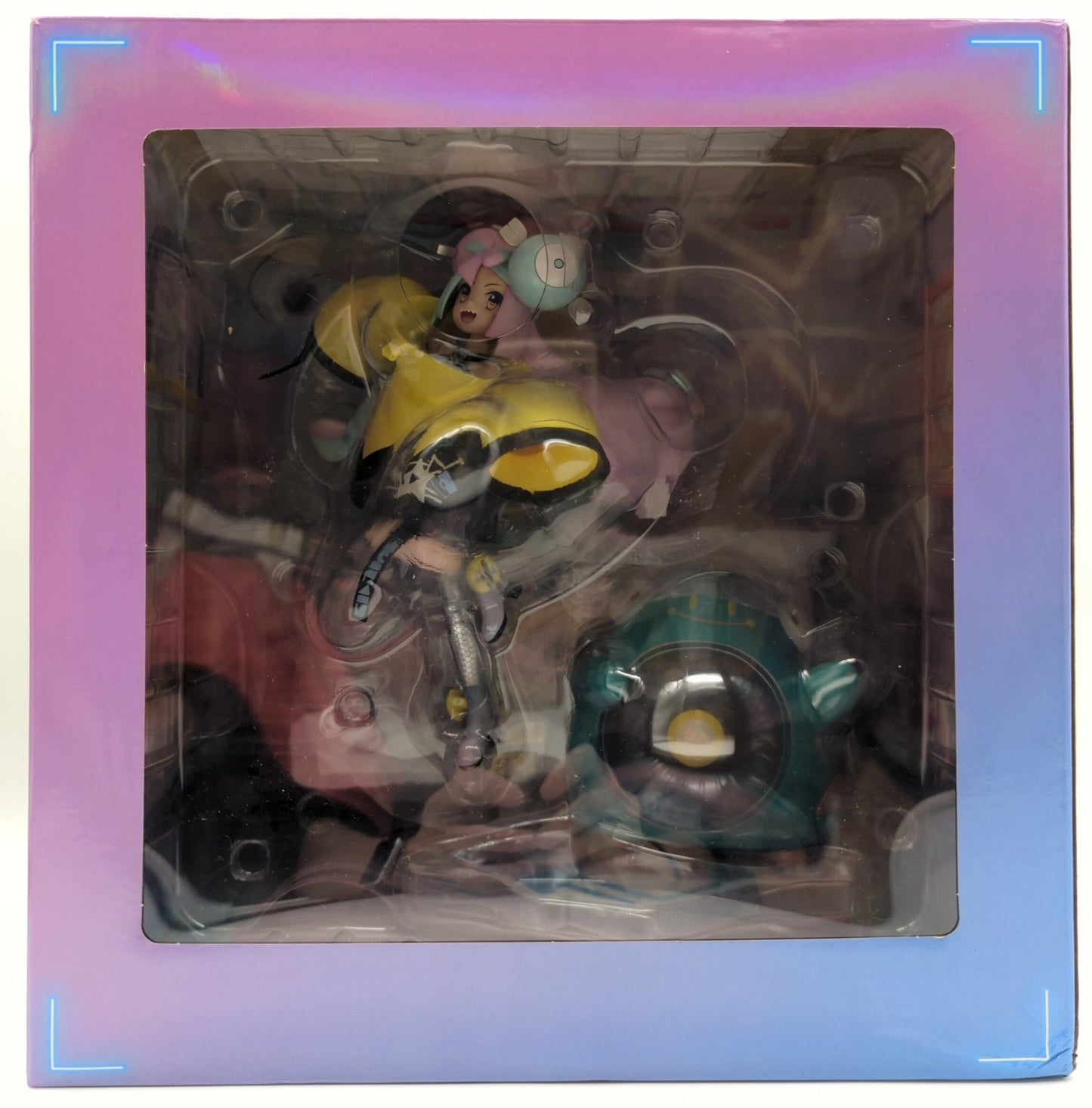 Kotobukiya Pokemon Nanjamo and Harabarri