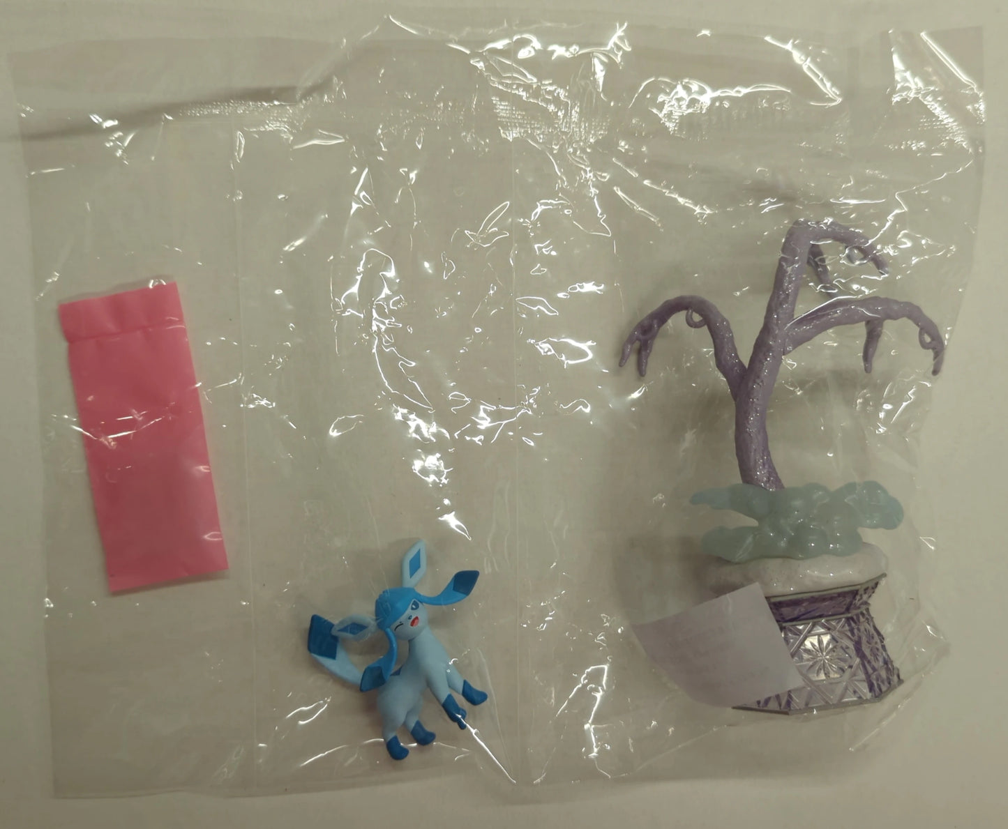 Re-Ment Diamond Dust RFTERM0TOKEN Glaceon 2