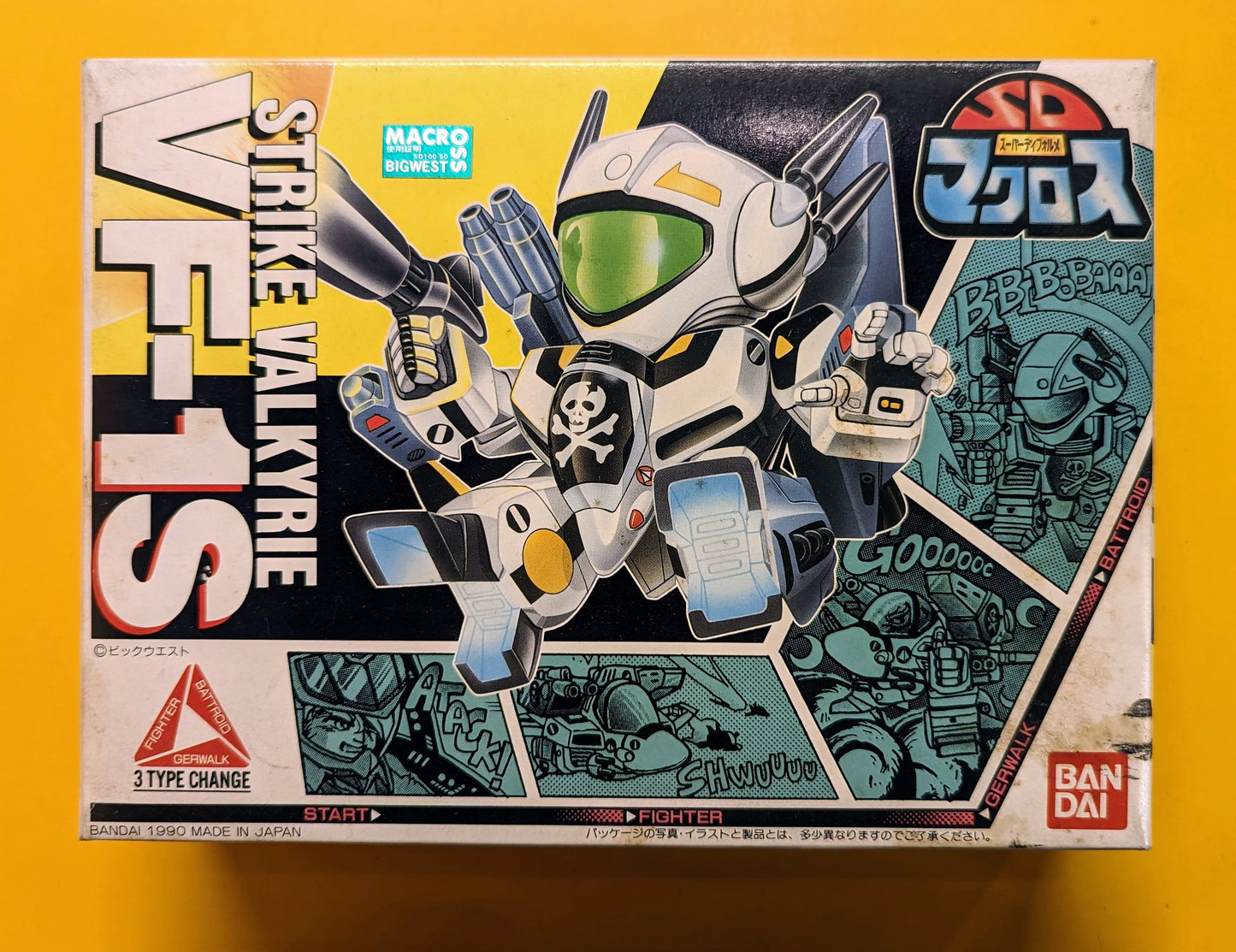 Bandai SD Macross VF-1S Strike Valkyrie