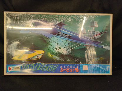 UNION SUPER MECHANISM PLASTIC MODEL Nuclear Submarine Seaview