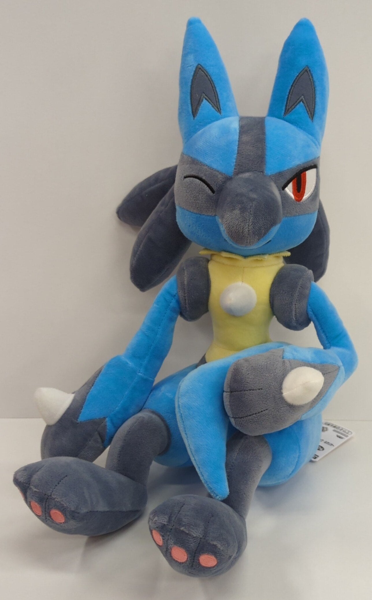 Bandai Spirits Mofugutto Look at My Tail! Plush Stuffed Toy Mew & Lucario Lucario