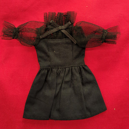 Doll outfit, 22cm size (for Licca, Neo Blythe, etc.), black dress with ribbon and sheer fabric.