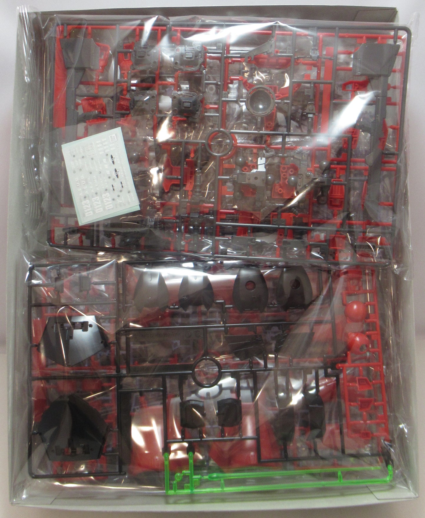 BANDAISPIRITS MG 1/100 RFTERM0TOKEN version Rick Dias (Quattro Bajeena color)