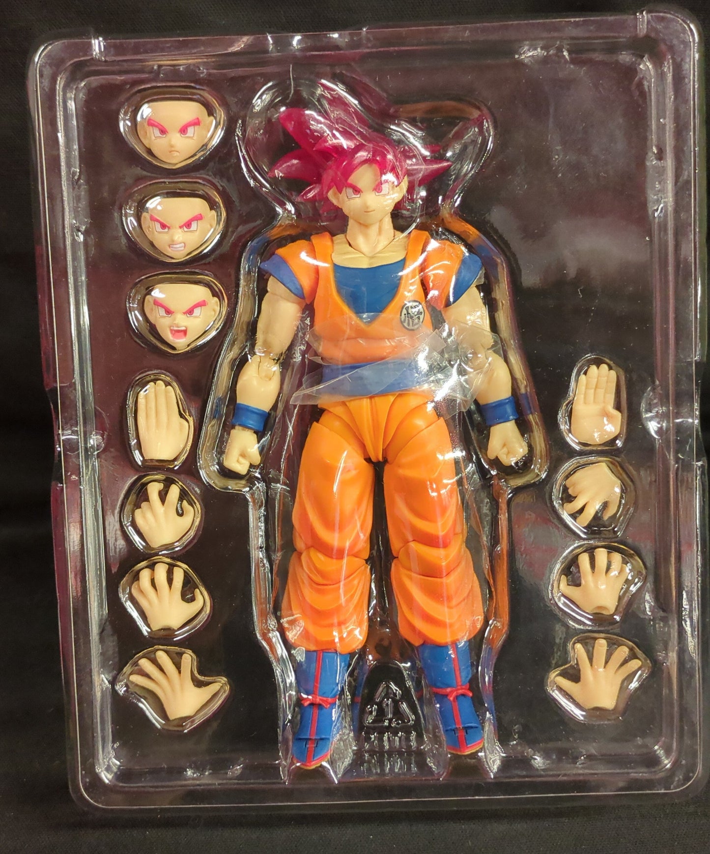 BANDAI SHFiguarts Super-Saiyan God Son Son Goku/Event Exclusive