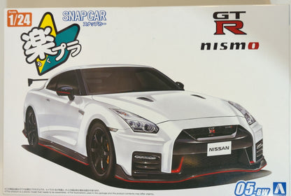 Aoshima 1/24 scale Rakupla Snap Car R35 NISSAN GT-R NISMO 2017 Brilliant White Pearl 05BW