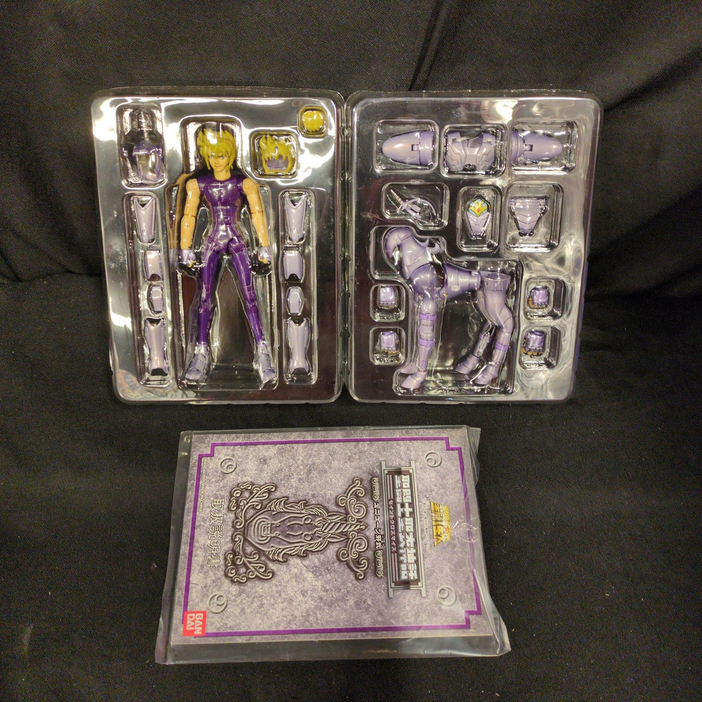 BANDAI Saint Seiya Cloth Masami Kurumada Unicorn Jabu/ Bronze Cloth