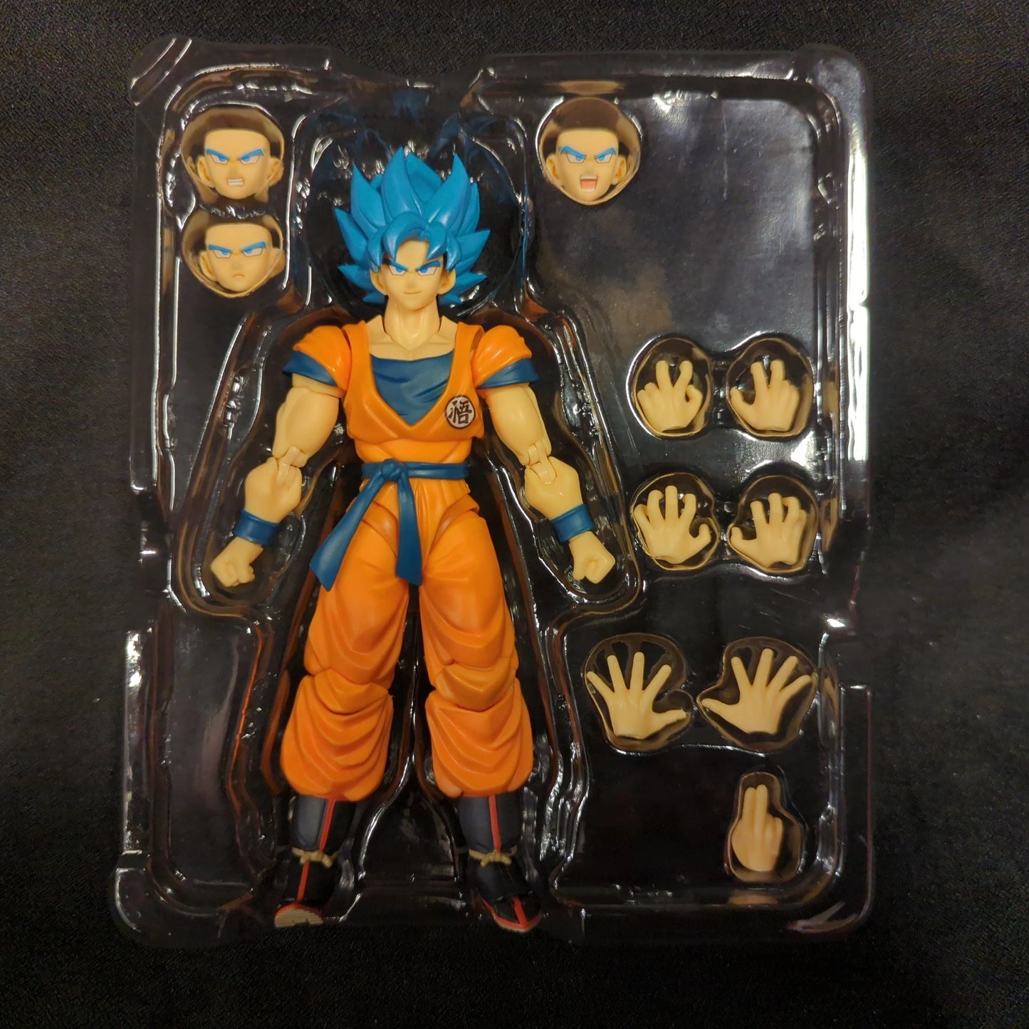 BANDAI SPIRITS SHFiguarts Super-Saiyan God Super Super-Saiyan Son Goku -Super- Bandai Namco version