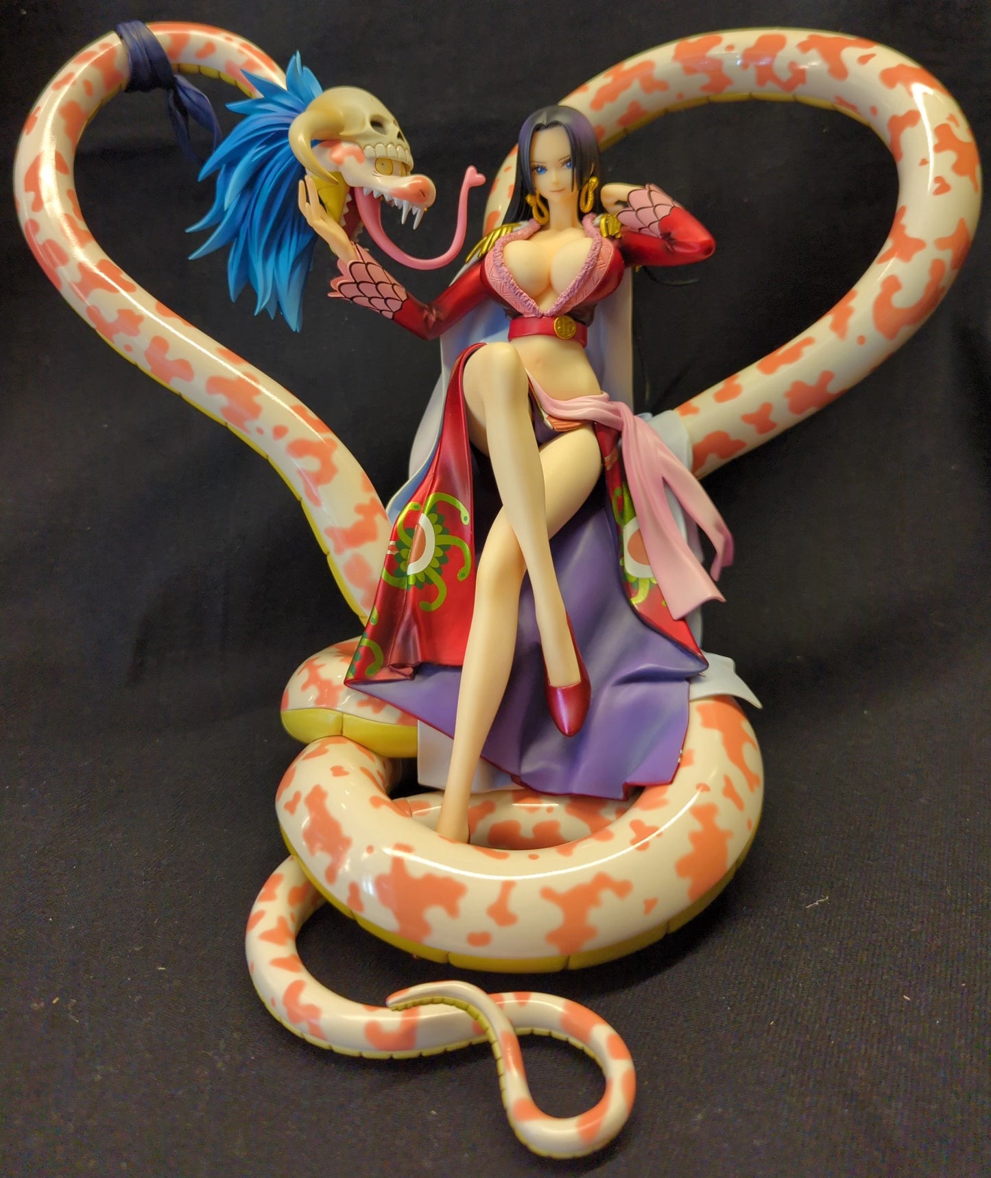 MegaHouse POP  NEO-MAXIMUM Pirate Empress Boa Hancock