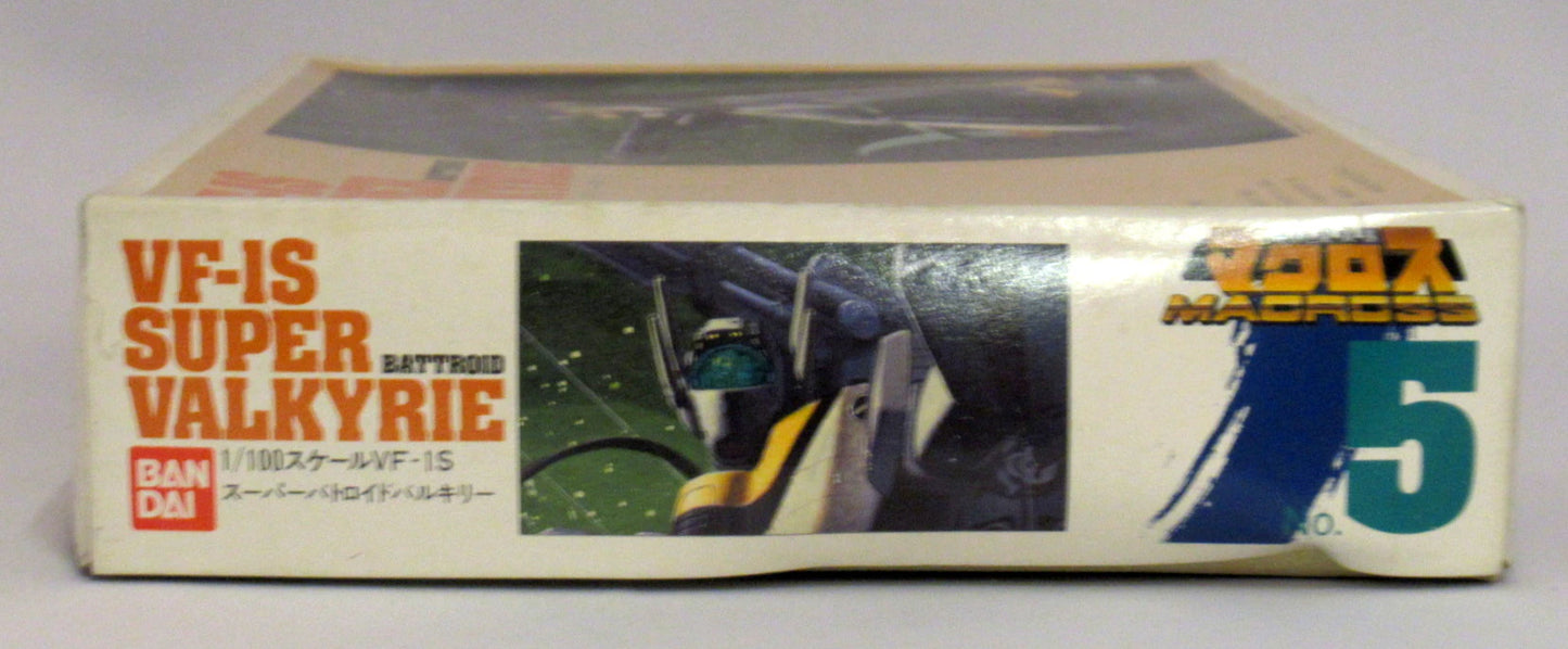 Bandai 1/100 scale VF-1S Super Valkyrie Battroid
