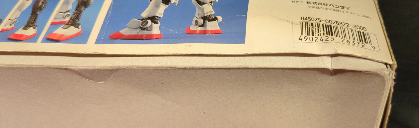 Bandai MG 1/100 Mobile Suit Gundam RX-78-2 Gundam Unit 2 Ver.1.5