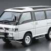 1/24 Mitsubishi P35W Delica Star Wagon '91