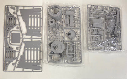 FINE MOLDS PLASTIC UNASSEMBLED MODEL KIT MILLENIUM FALCON 1/72 SCALE