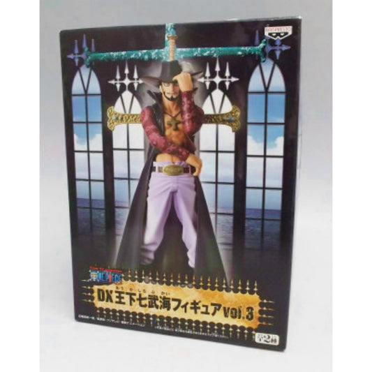 One Piece DX Seven Warlords of the Sea Figure vol.3 Mihawk
