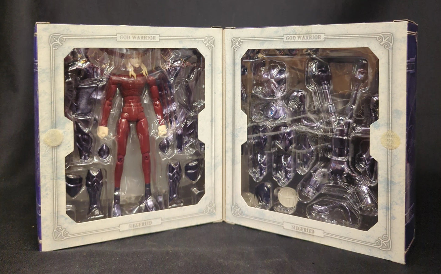 BANDAI Saint Seiya Myth Cloth Masami Kurumada Dubhe Alpha Siegfried/God Robe