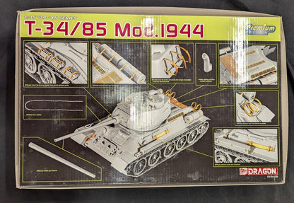 Dragon / Hasegawa 1/35 '39 -'45series T-34/85 Mod.1944 6319
